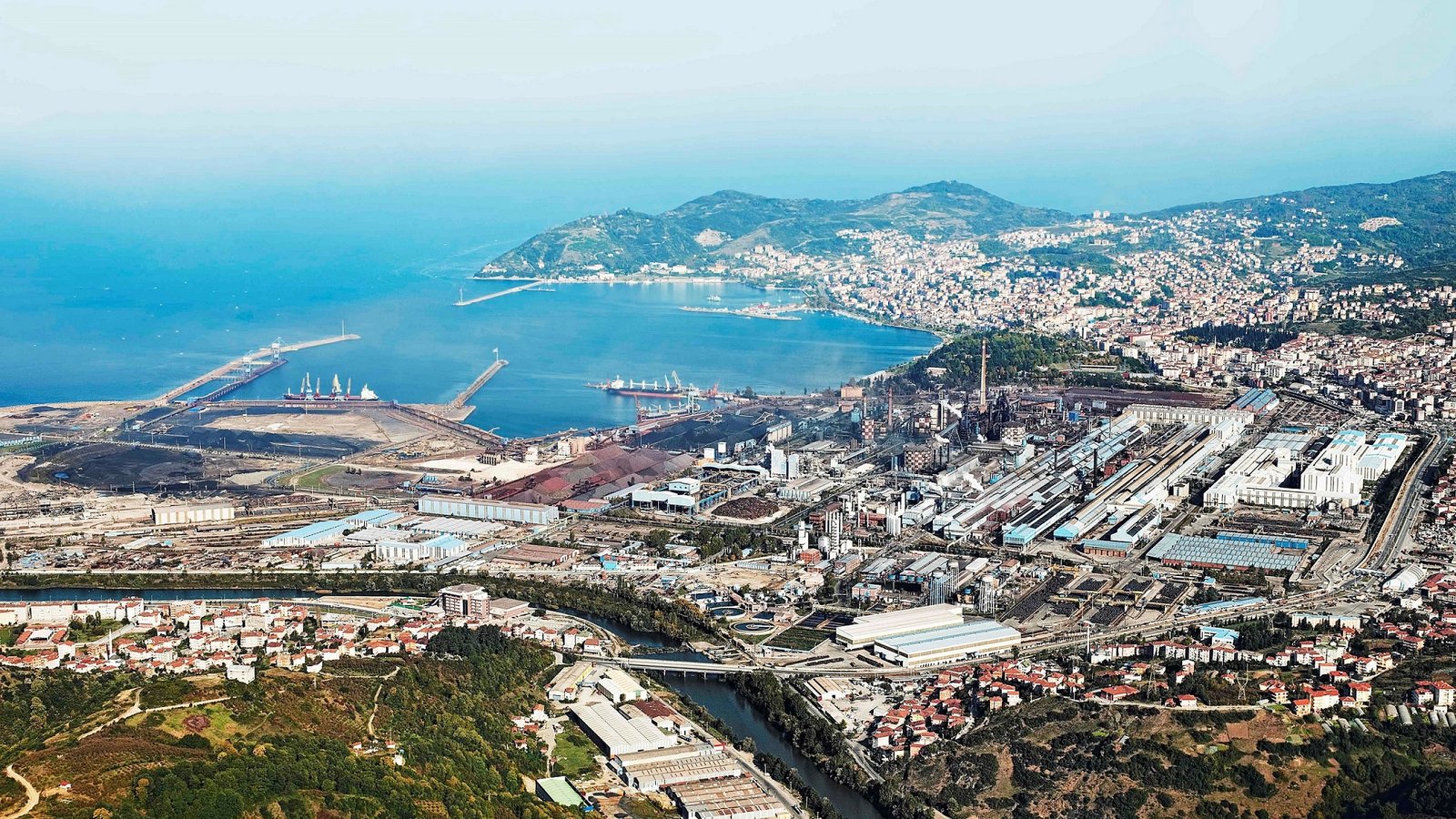 Erdemir’in Eurobond’una kredi derecelendirme kuruluşları notunu verdi