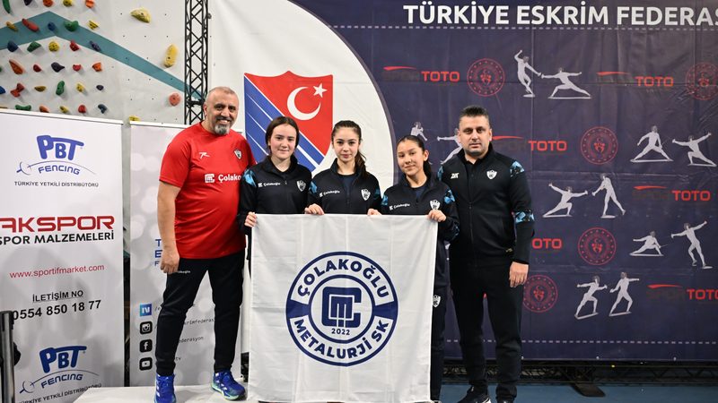 ÇOLAKOĞLU METALURJİ’NİN YILDIZ ESKRİMCİLERİ TÜRKİYE’Yİ  İSPANYA’DA TEMSİL EDECEK