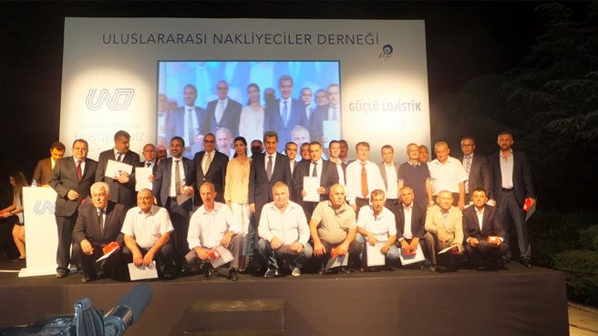 14 OMSAN Sürücüsü Uluslararası Karayolu Taşımacılığı Birliği (IRU) Tarafından Onur Nişanı ile Ödüllendirildi