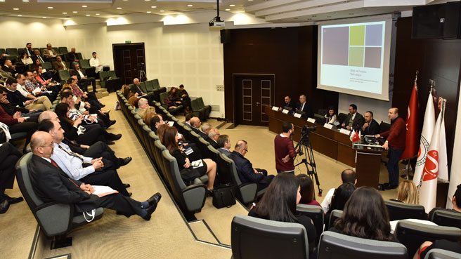 Ekonomi ve İK Duayenleri Adana'lı İş İnsanlarıyla Bir Araya Geldi