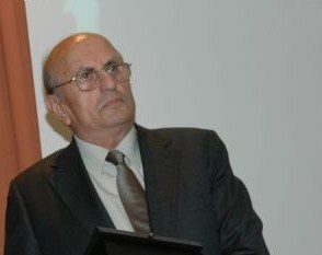 Demir Olmadan Asla.