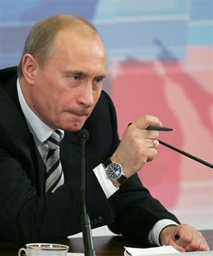 Putin Rus çelik sektörü toplantısına başkanlık etti