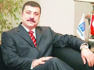 Kavcıoğlu,bankaların yüksek rekabet ortamının kredi faizlerindeki artışı sınırlayacağını söyledi.